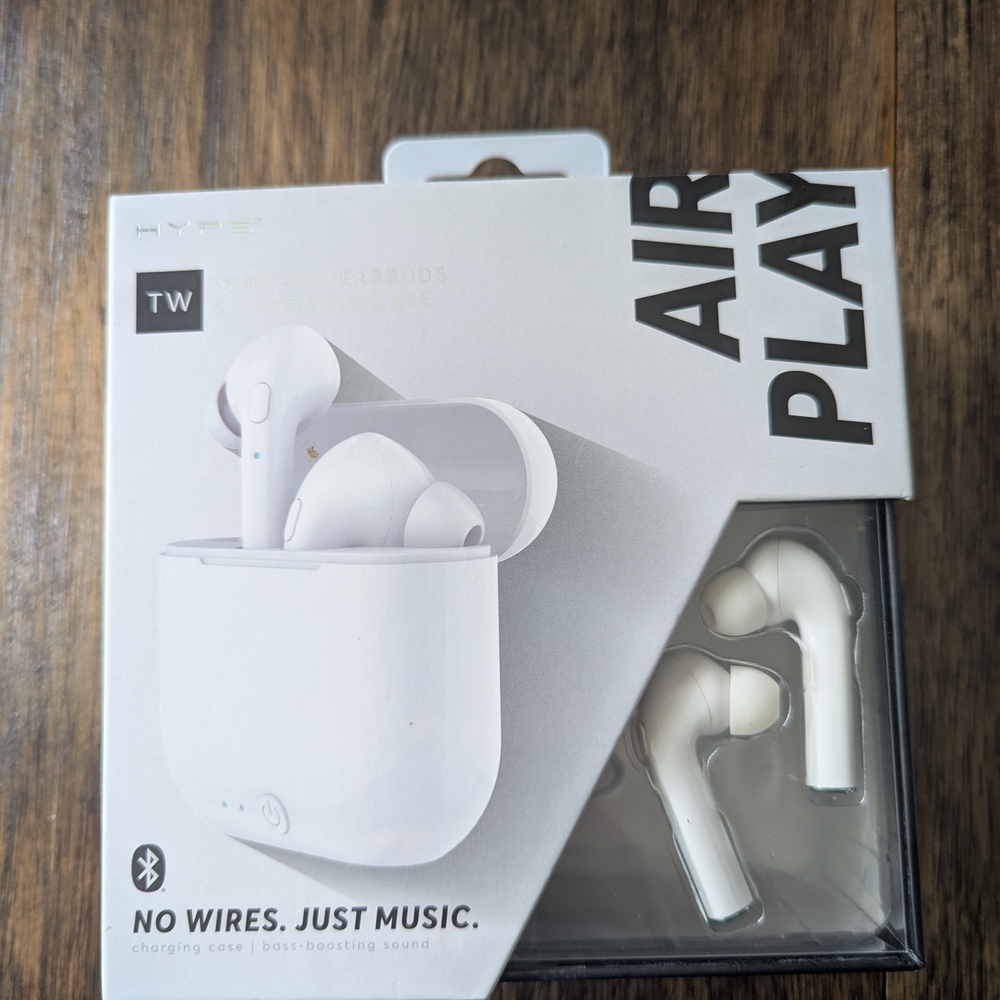 Hype White‎ Bluetooth Earbuds with Case